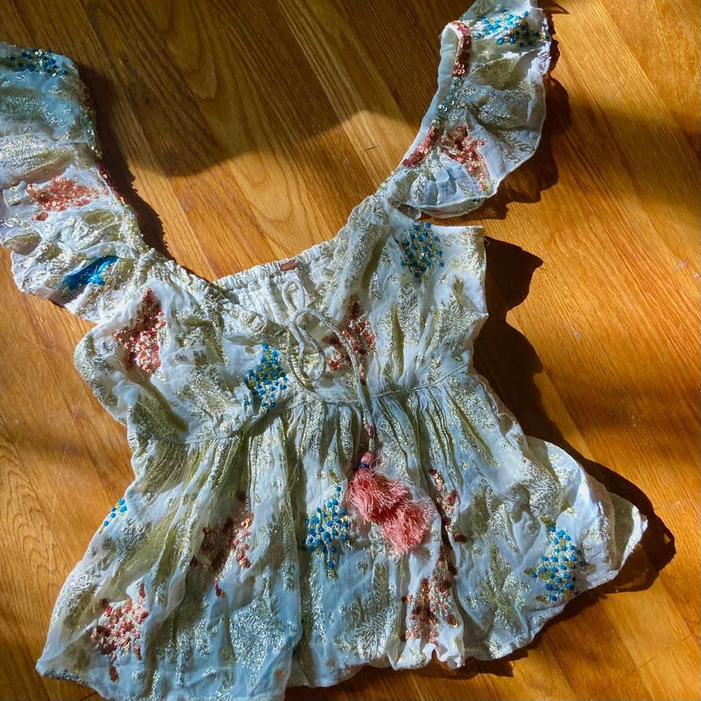 FREE PEOPLE flowy top